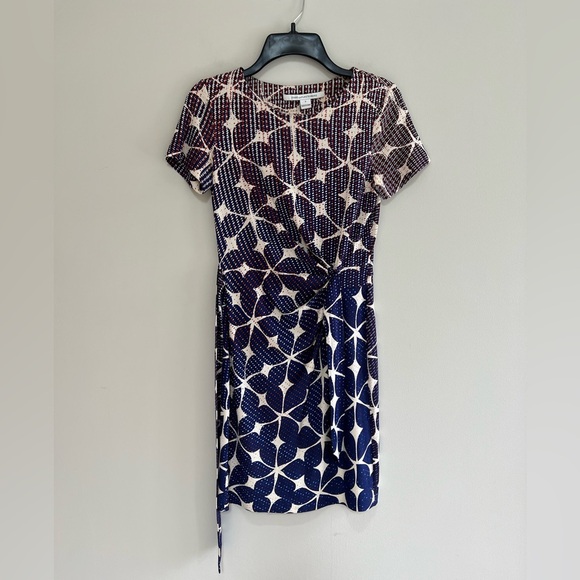Diane von Furstenberg ‘Zoe’ Printed Silk Jersey Dress in Navy Red Cream, sz 0 - Picture 4 of 12